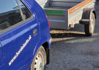 Bordel Auto s prívesom – lacný odvoz stavebného odpadu